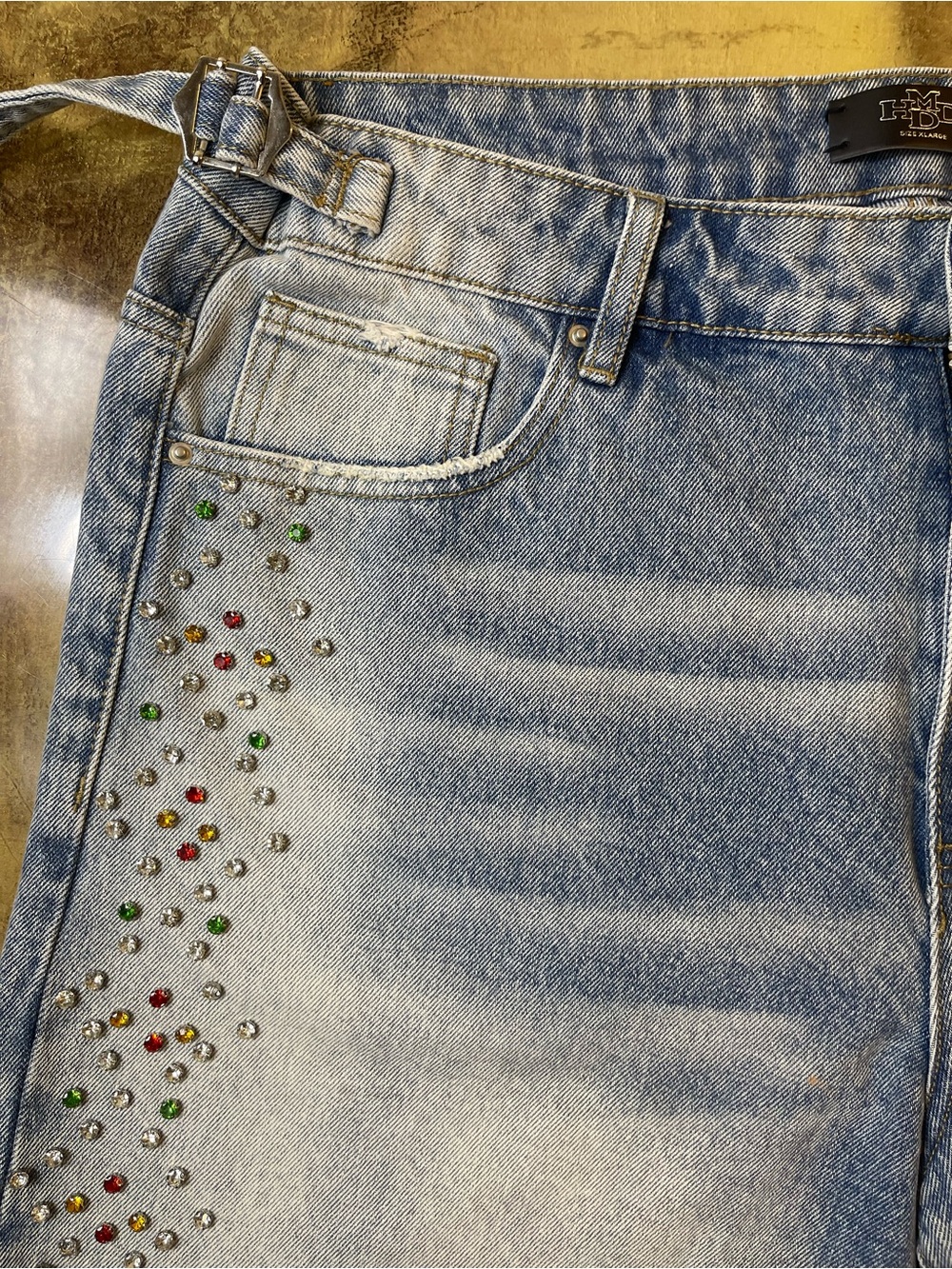 HMDD Light Blue Denim Shorts with Metal Button - Picture 4 of 8